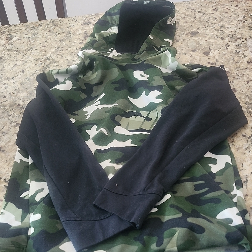 Nike Dri-FIT Camouflage Hoodie
